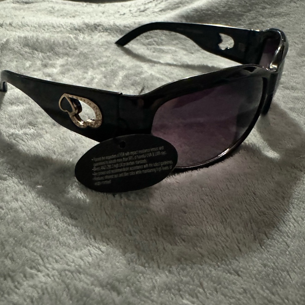 NWT women's fashion sunglasses UV400